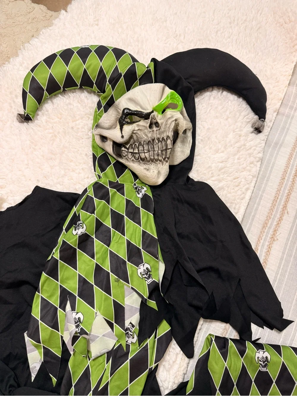 Spirit “Jokes on you” Joker Costume Boys Sz XL 14-16